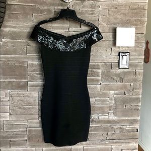 Guess off shoulder black bandage sequinned dress
